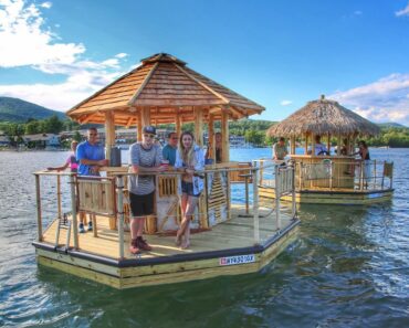 Tiki Boat Tours